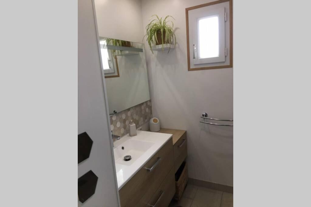 Gite Le Chantecaille Mer Exterior foto